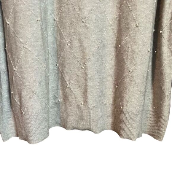 NWT! Laura Scott grey beaded sweater - Picture 10 of 12